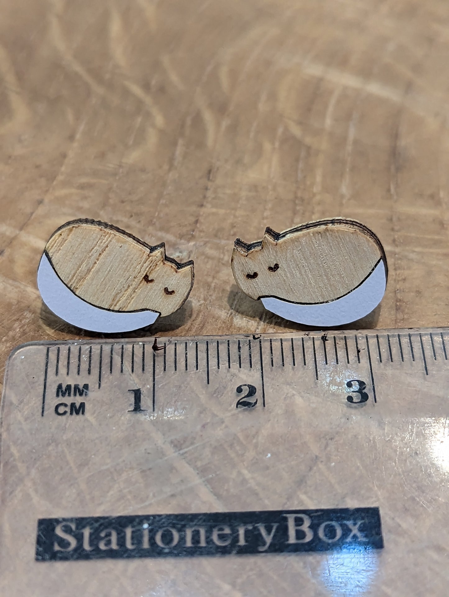 Lucy Alice - Sleeping Cat Studs