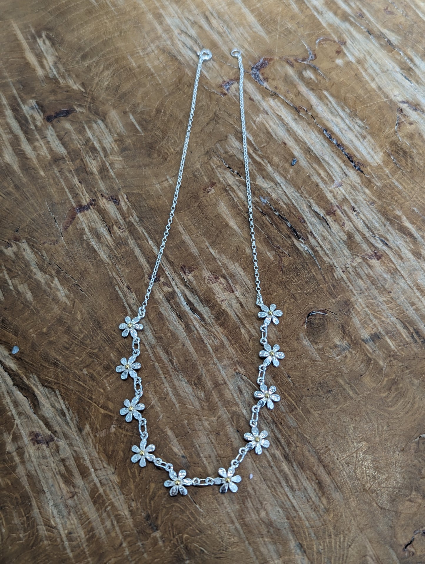 Peter Kibbles - Linked Daisy Necklace