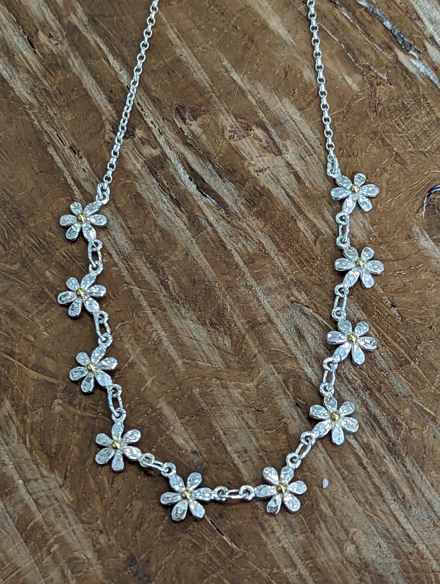 Peter Kibbles - Linked Daisy Necklace