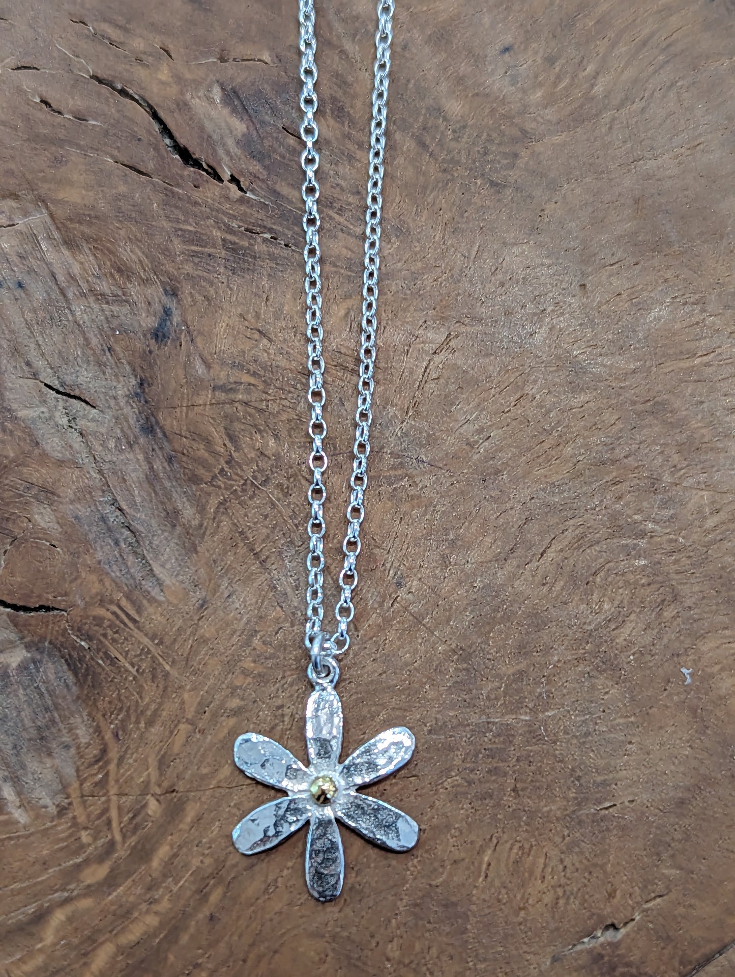 Peter Kibbles - Large Daisy Necklace