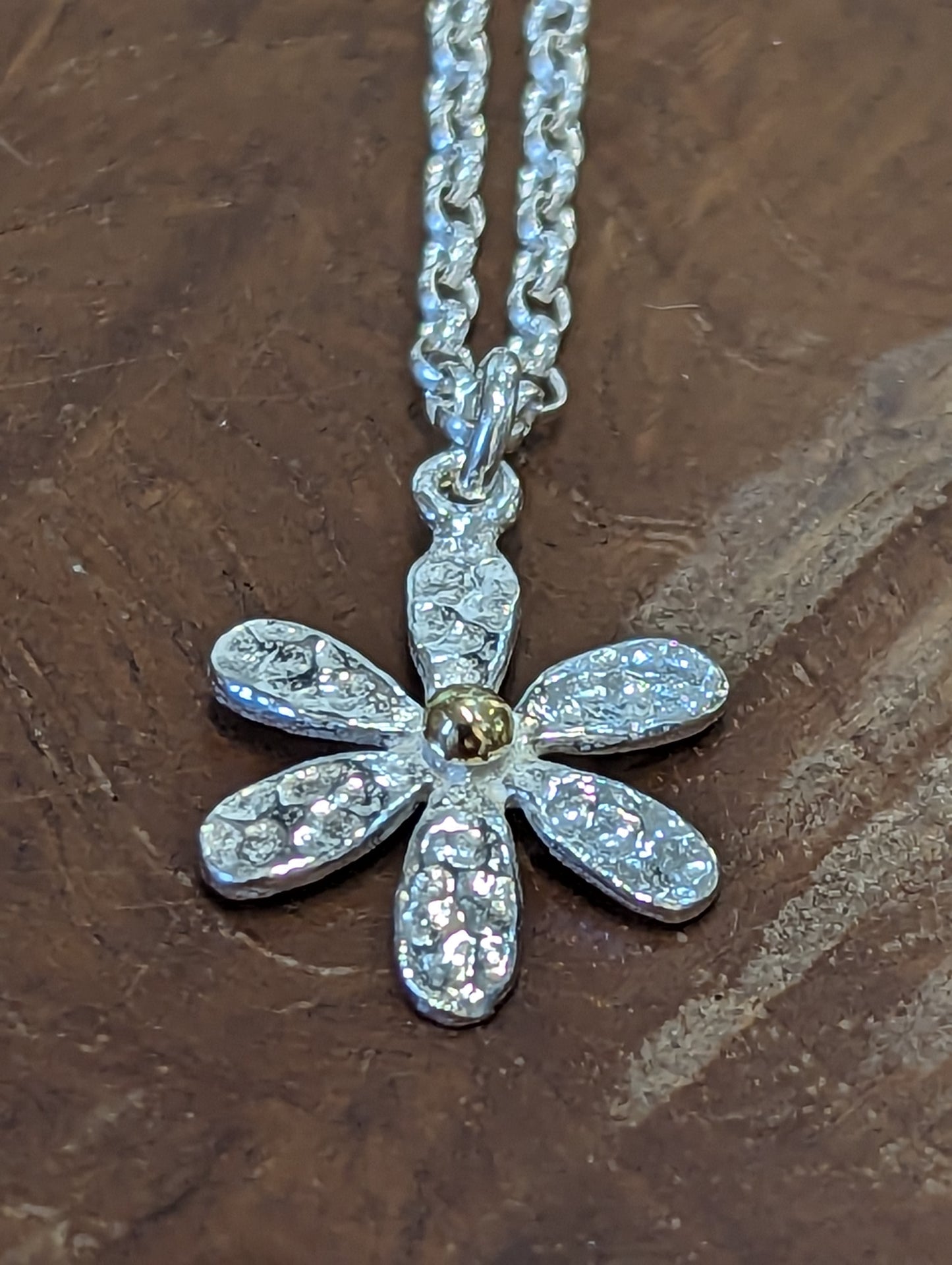 Peter Kibbles - Small Daisy Necklace